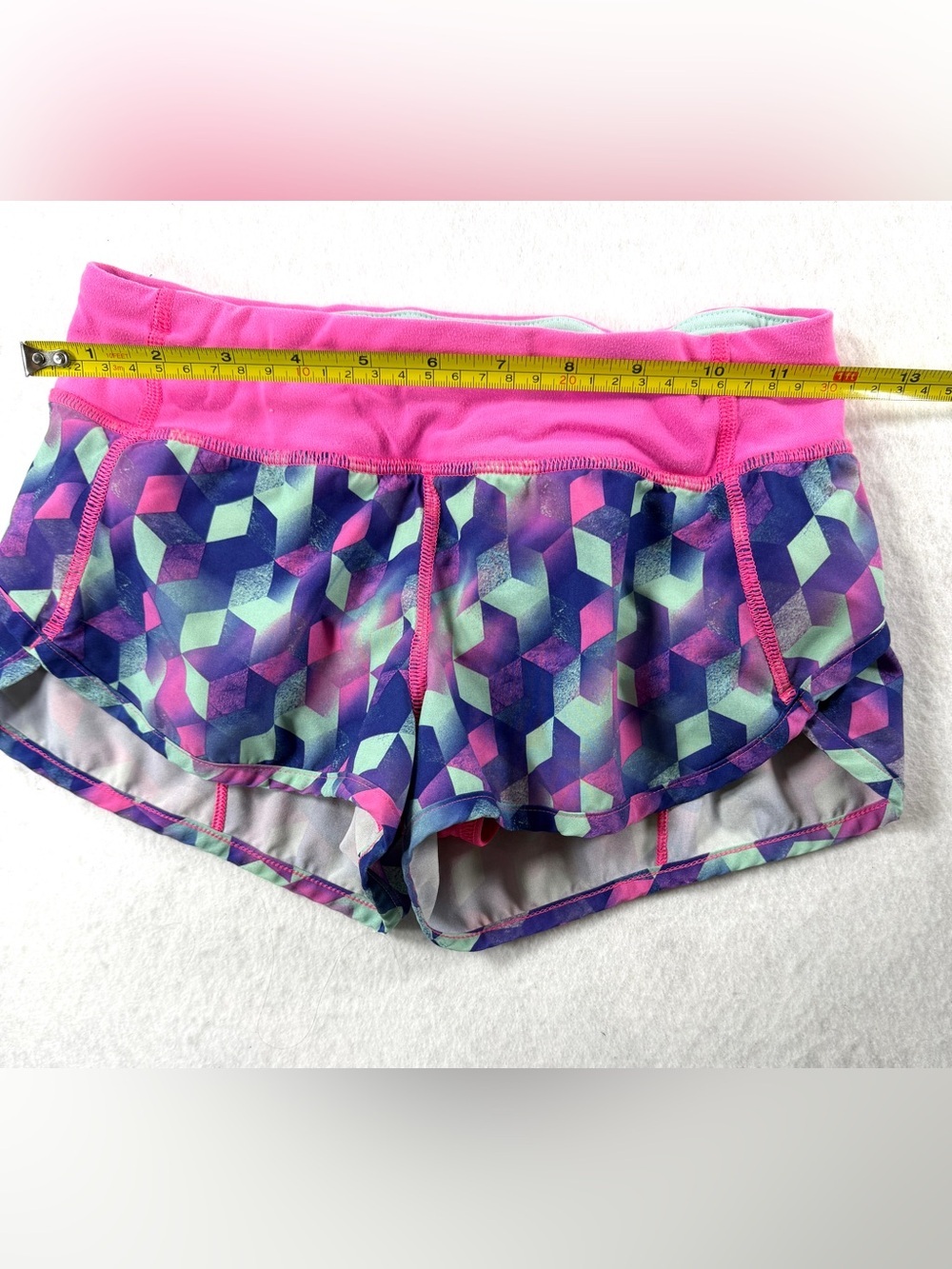 Ivivva Girls Geometric Cube Print Running Shorts Pink Blue Size 10 - Picture 5 of 8